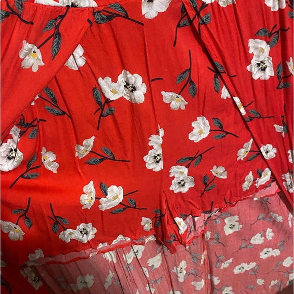 Red/pink colored high low romper from torrid - Picture 3 of 4